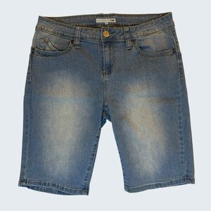 YMI Wanna Betta Butt Denim Bermuda Shorts Size 13